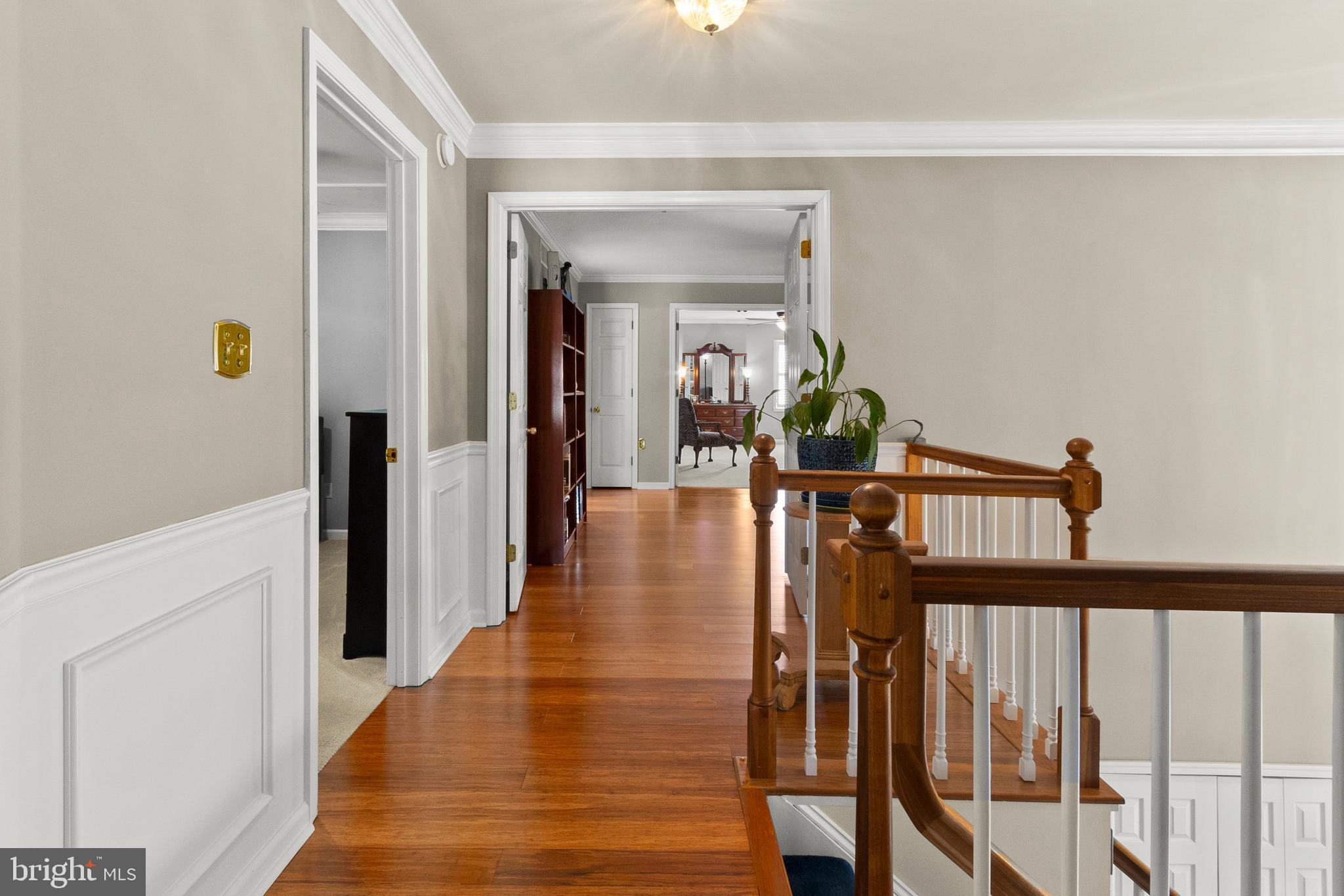 11 Montague Road Newark, DE 19713 - Photo 38 of 79 2nd floor hallway