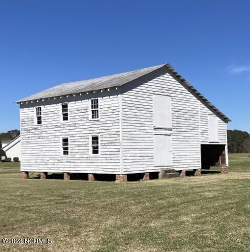 390 Beaman Road New Bern, NC 28562 - Photo 3 of 47 IMG_3688