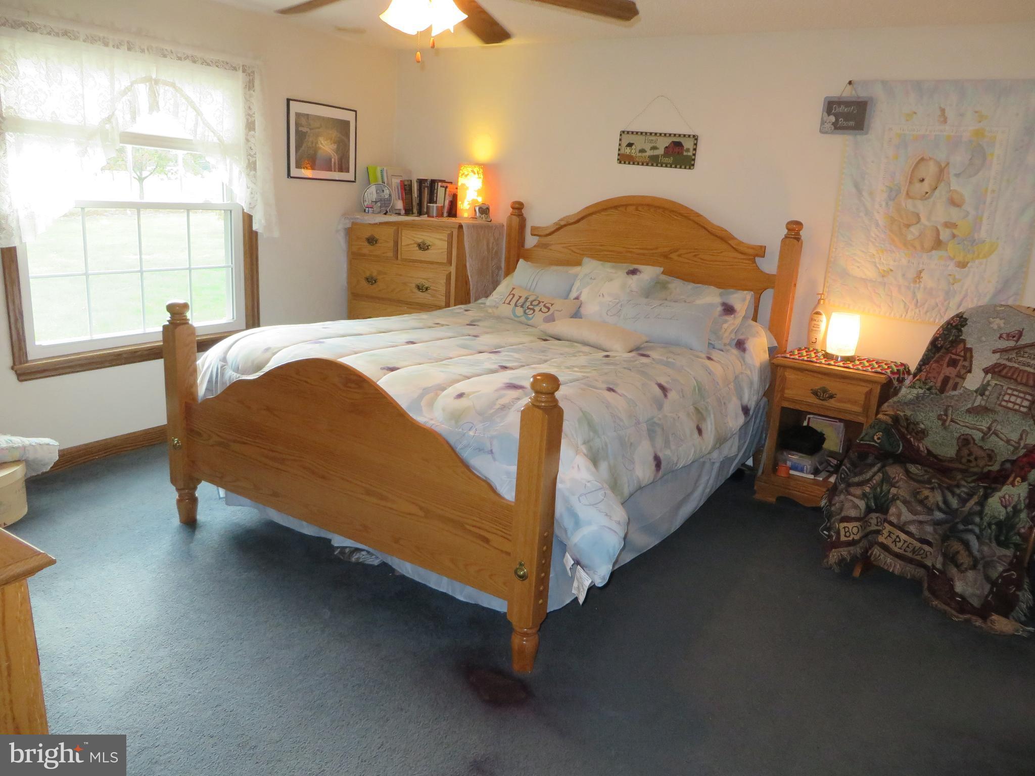 Bedroom (Master)