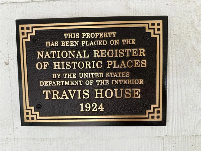 $1,095 | 815 Haynes Street, Denton, TX 76201