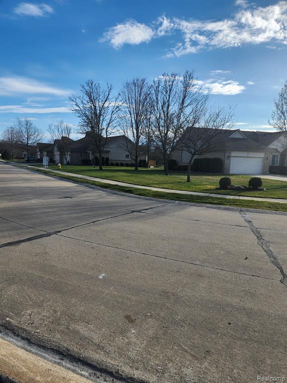 50850 Raintree Circle Chesterfield, MI 48047 - Photo 3 of 18 Gallery Image 3