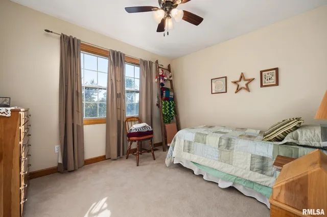 $270,000 | 1529 North Logan Street, Chillicothe, IL 61523