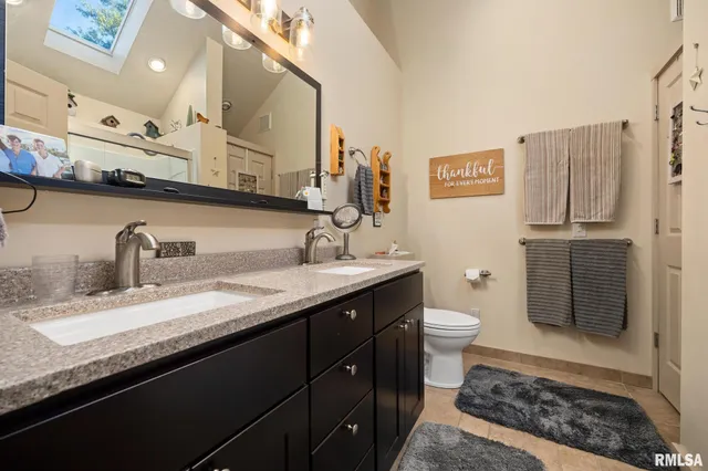 $270,000 | 1529 North Logan Street, Chillicothe, IL 61523