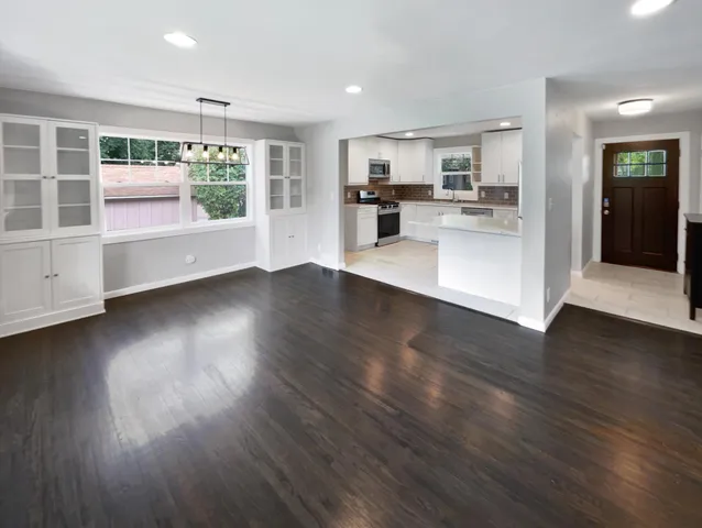 $418,000 | 3802 Togo Road, Spring Park, MN 55384