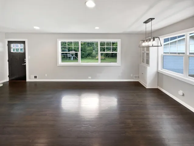 $418,000 | 3802 Togo Road, Spring Park, MN 55384