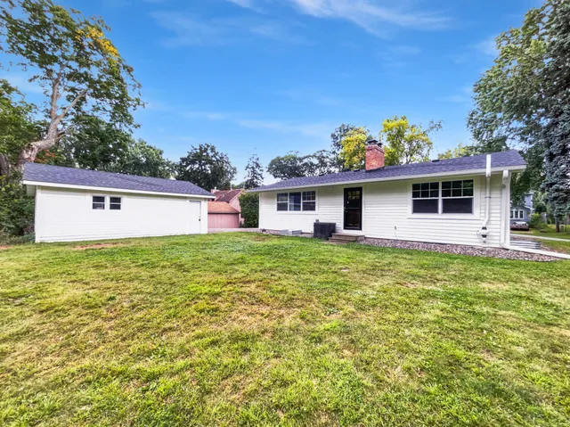 $418,000 | 3802 Togo Road, Spring Park, MN 55384