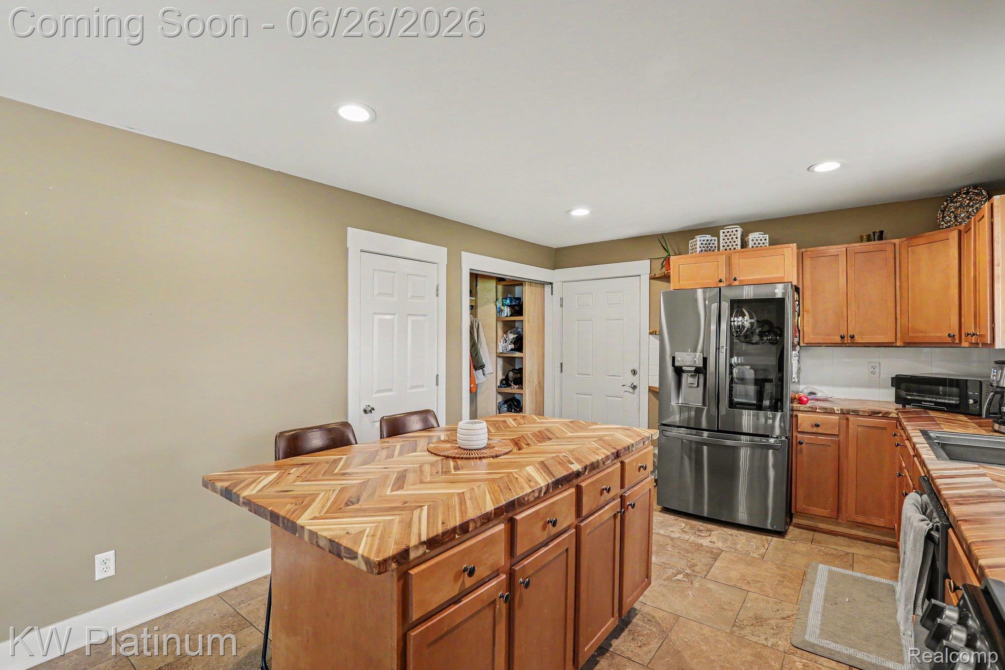 5419 Brown Road Avoca, MI 48006 - Photo 9 of 25 007_file_5160.jpg