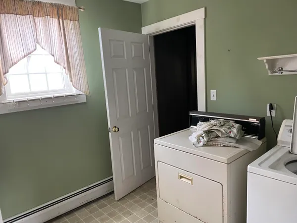 $149,000 | 233 Madawaska Avenue, Pittsfield, ME 04967