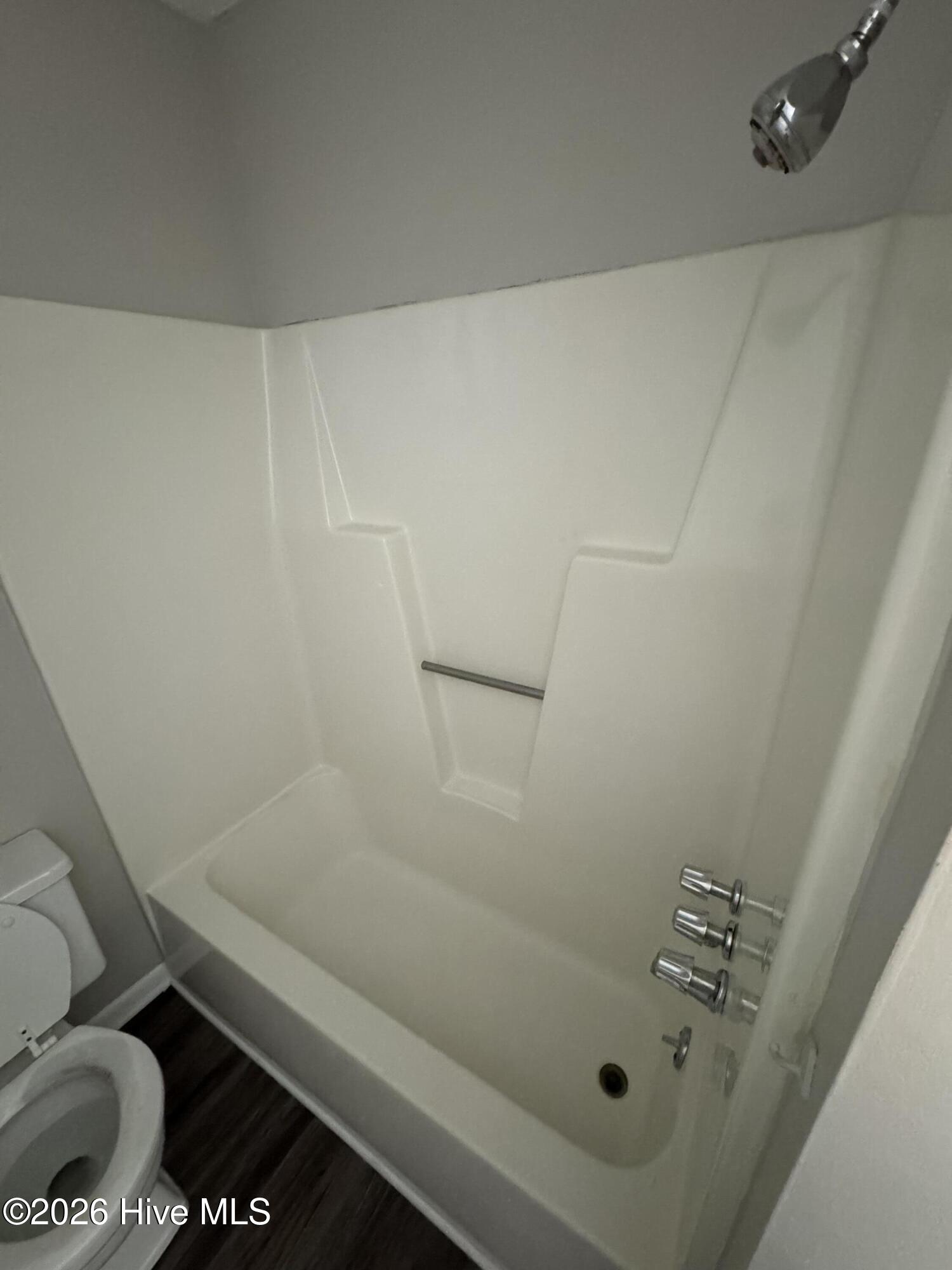 1929 Buxton Road, Unit I Greenville, NC 27858 - Photo 5 of 6 Bath