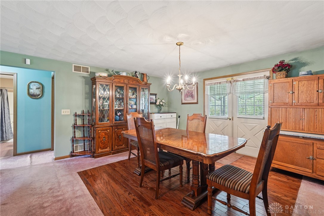 203 North Bickett Road Xenia, OH 45385 - Photo 17 of 68