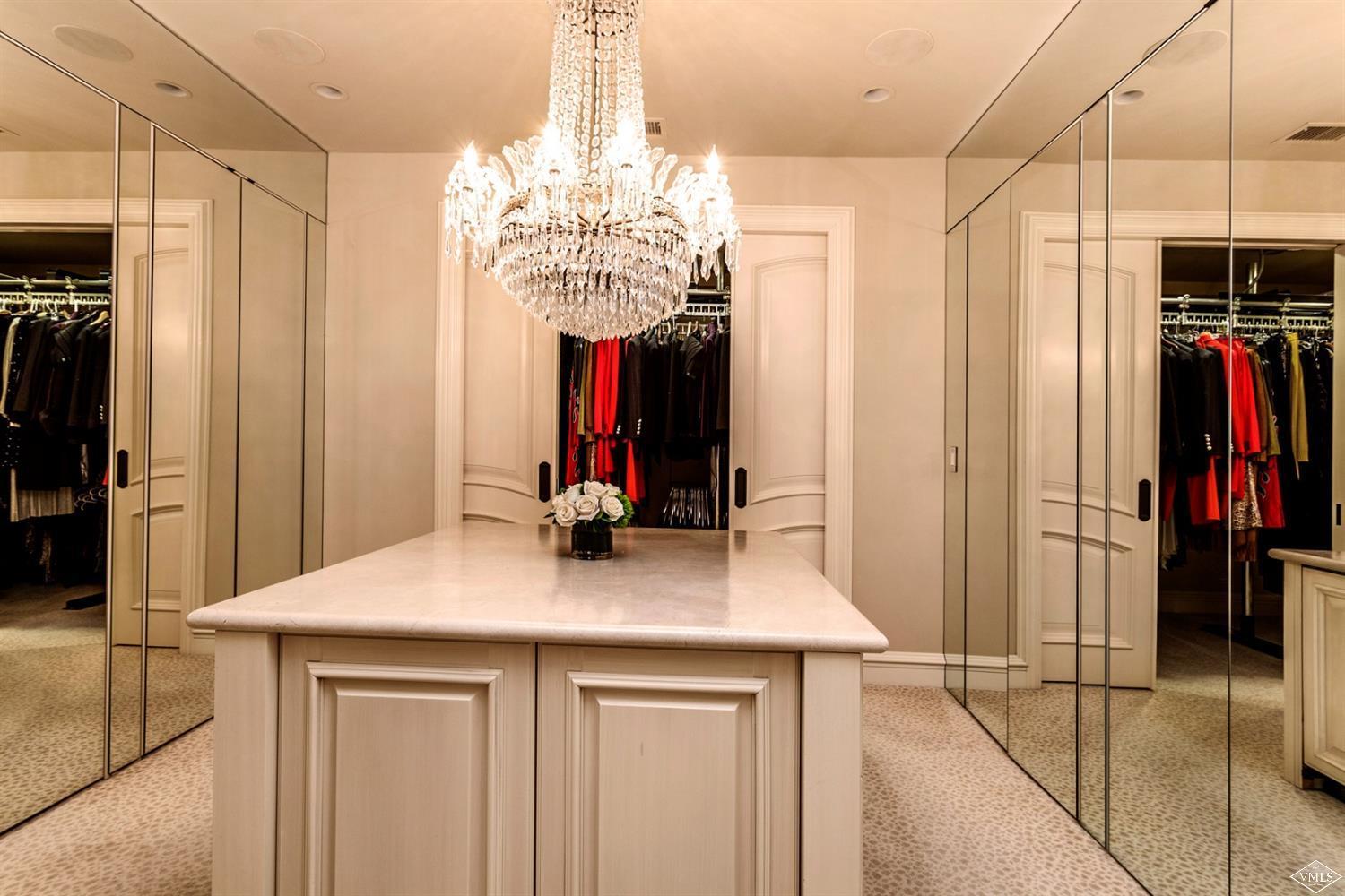 1109 Vail Valley Drive Vail, CO 81657 - Photo 14 of 25 a view of a kitchen with a refrigerator and microwave