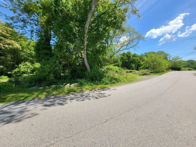 $264,800 | 0 Wildberry Way, Westport, MA 02790