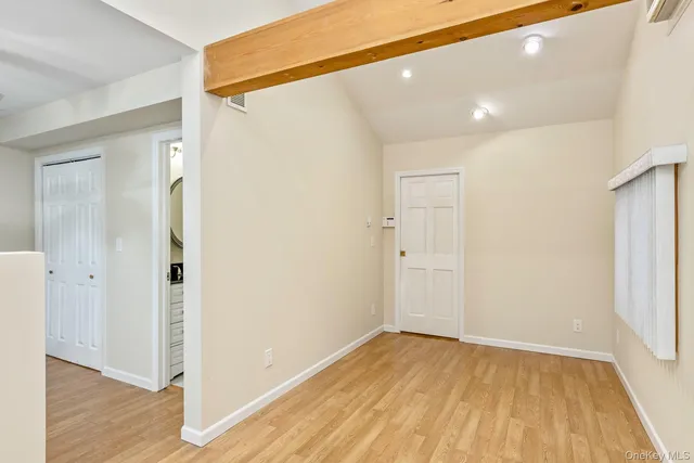 $799,999 | 25 Sheryl Crescent, Smithtown, NY 11787