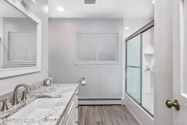 $799,999 | 25 Sheryl Crescent, Smithtown, NY 11787