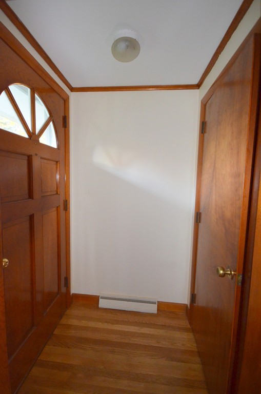395 Adams Road Greenfield, MA 01301 - Photo 4 of 27 Gallery Image 4