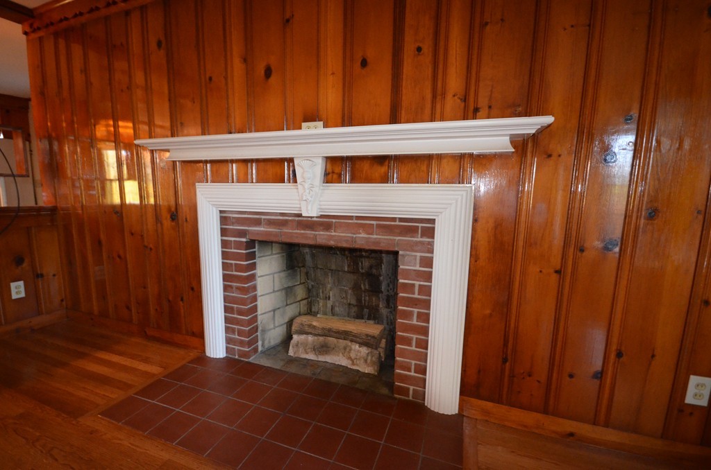 395 Adams Road Greenfield, MA 01301 - Photo 6 of 27 Gallery Image 6