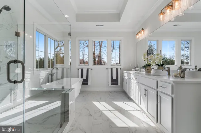 $2,799,900 | 1711 Drewlaine Drive, Vienna, VA 22182