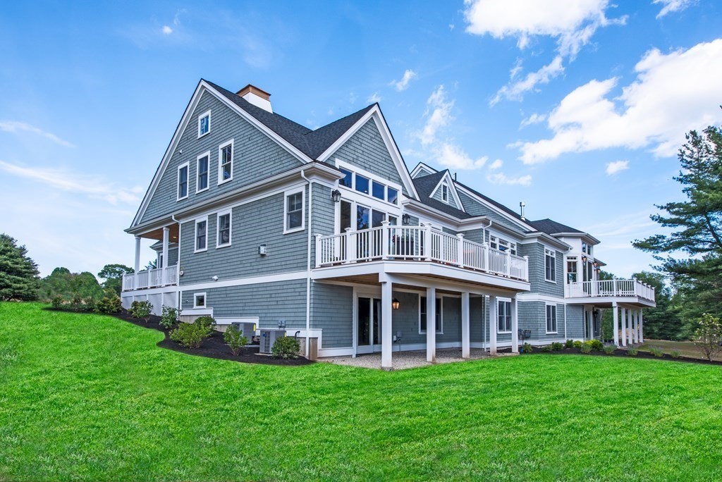 9 Pne Hl Road, Unit 9 Wenham, MA 01984 - Photo 3 of 4