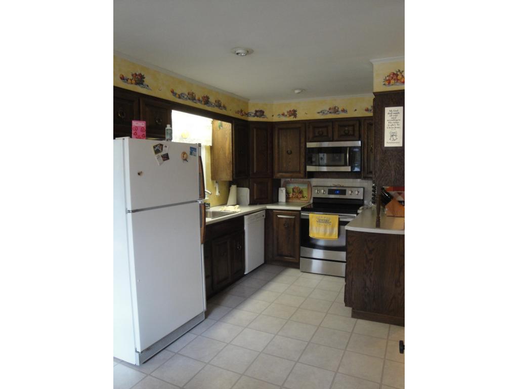 209 Meeker Road Vestal, NY 13850 - Photo 3 of 19 Gallery Image 3