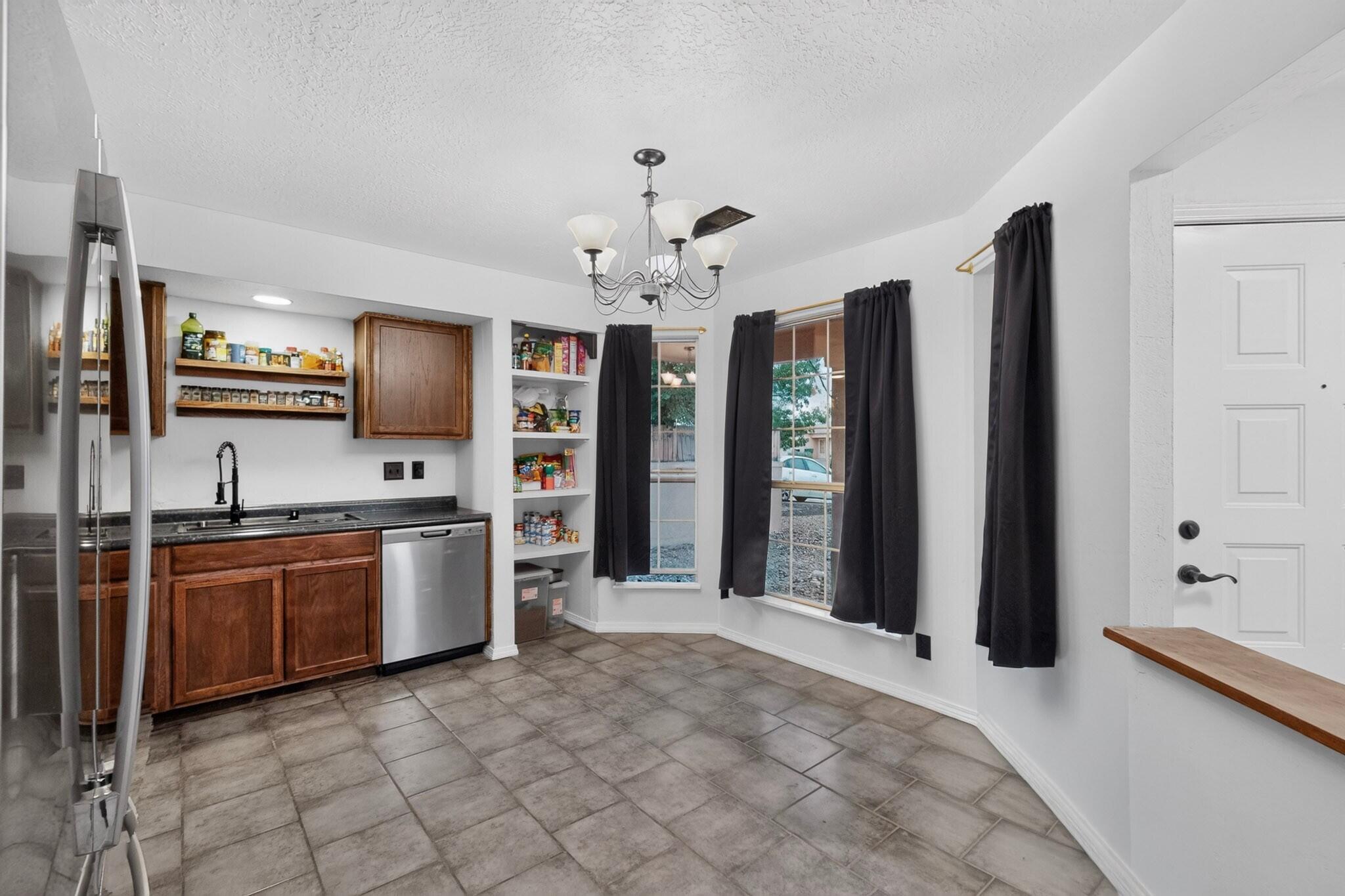 1092 Sand Dune Road Northeast Rio Rancho, NM 87144 - Photo 16 of 37 Gallery Image 16