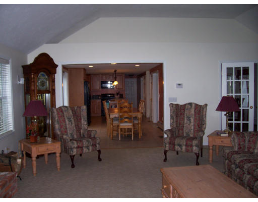 3 Carley Circle Rutland, MA 01543 - Photo 12 of 18