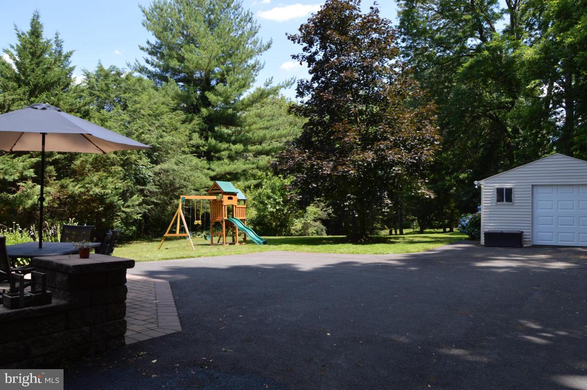 195 Millwood Road Lancaster, PA 17602 - Photo 7 of 26 Gallery Image 7
