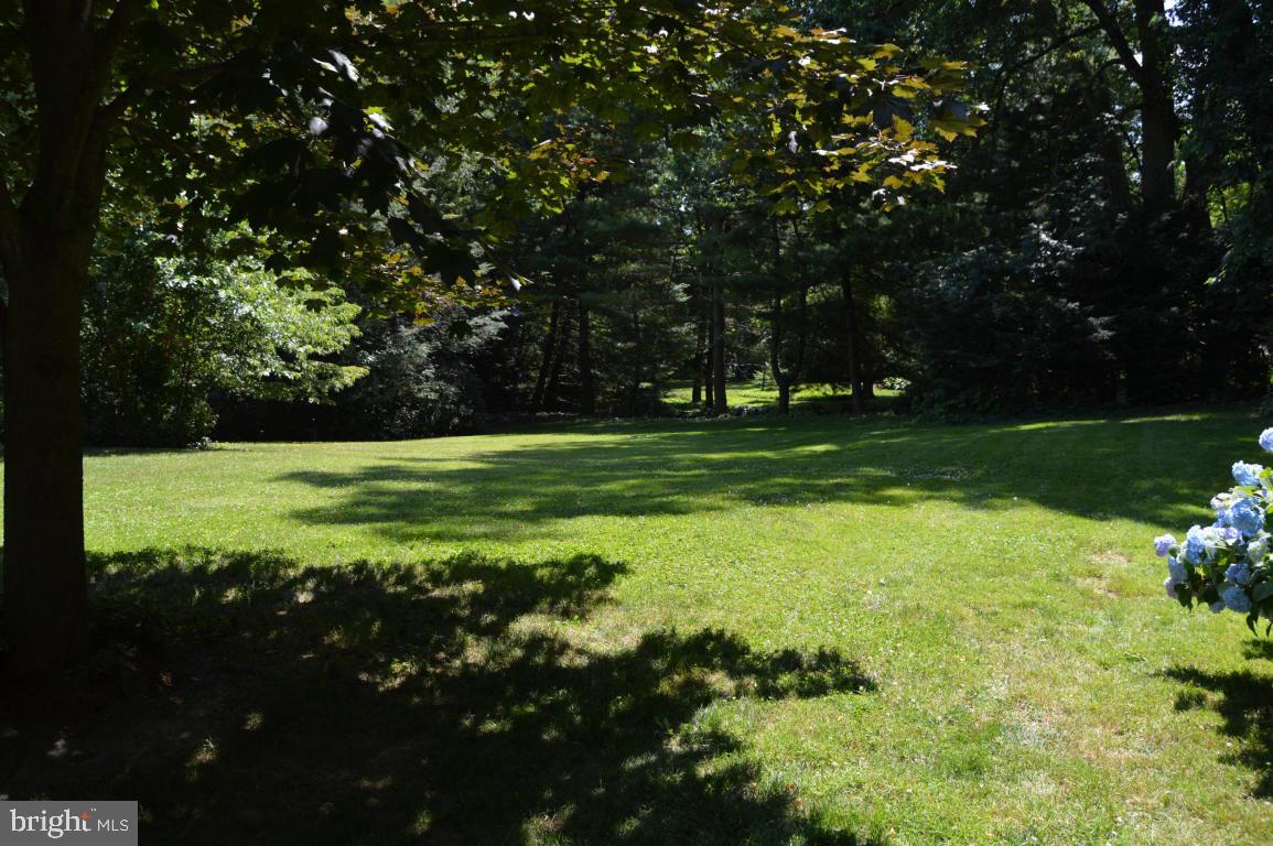 195 Millwood Road Lancaster, PA 17602 - Photo 8 of 26 Gallery Image 8