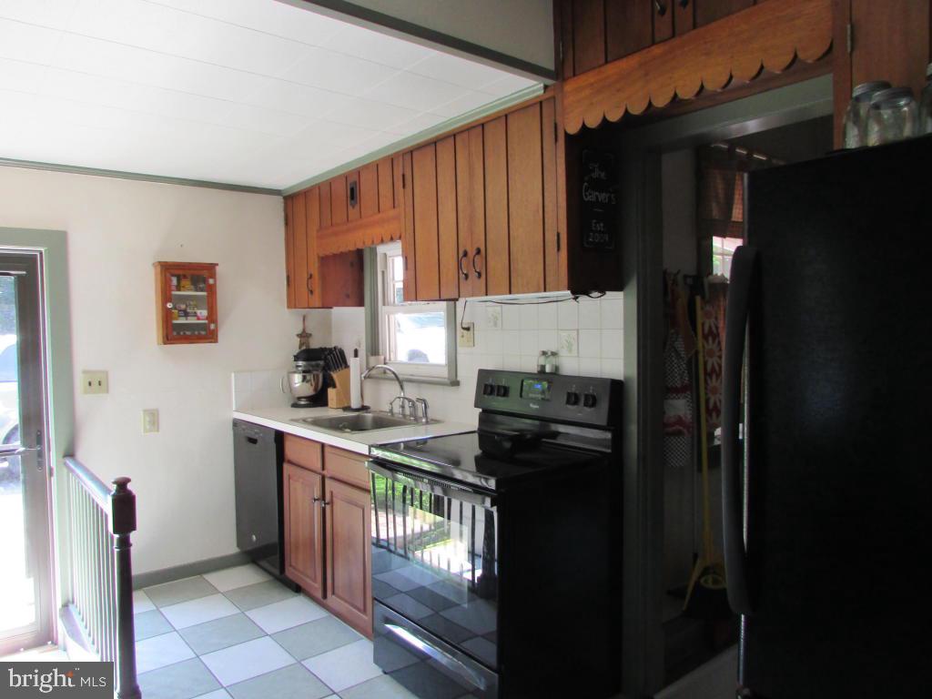 195 Millwood Road Lancaster, PA 17602 - Photo 10 of 26 Gallery Image 10
