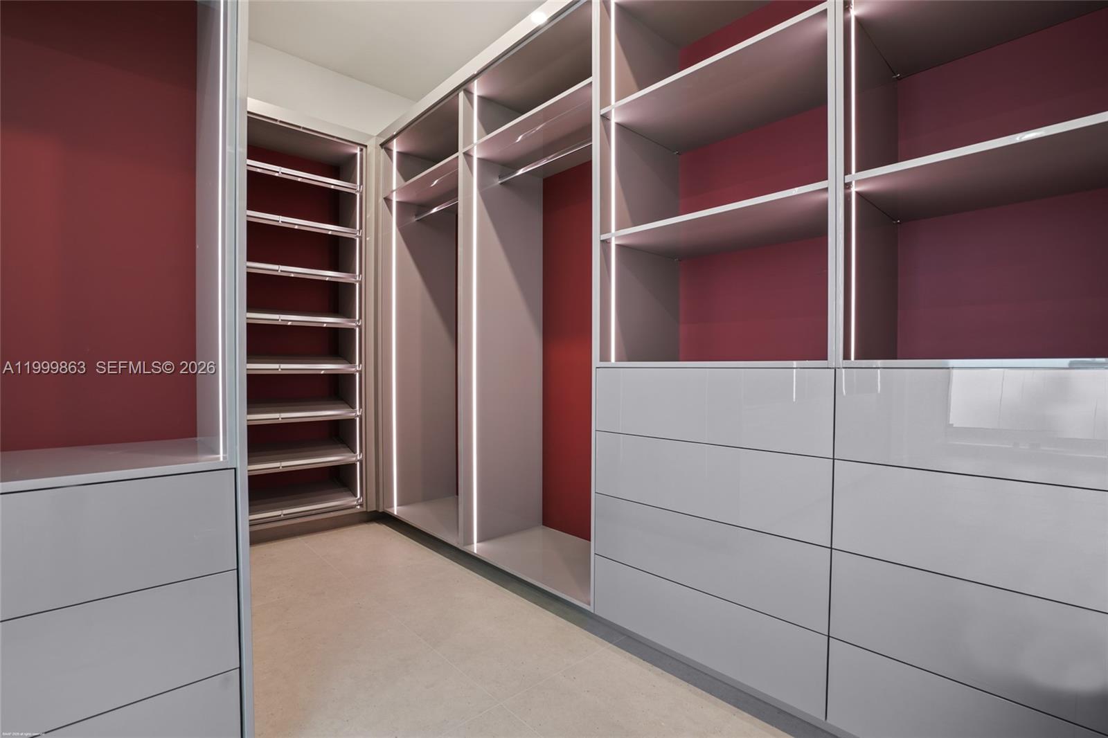 19709 Harbor Road South Jupiter, FL 33469 - Photo 42 of 61 Primary Closet