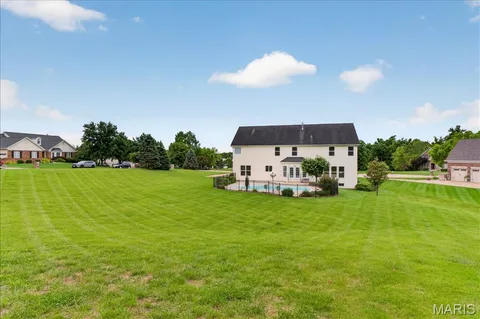 $1,250,000 | 371 Galahad Court, Weldon Spring, MO 63304