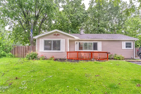 $220,900 | 442 West Auburn Lane, Crete, IL 60417