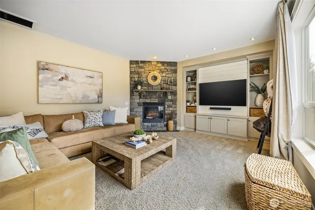 $1,175,000 | 9631 185th Drive Southeast, Snohomish, WA 98290