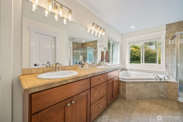 $1,175,000 | 9631 185th Drive Southeast, Snohomish, WA 98290