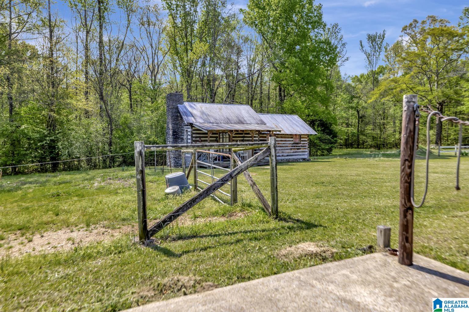 515 Hoyt Hill Road Ashville, AL 35953 - Photo 14 of 49