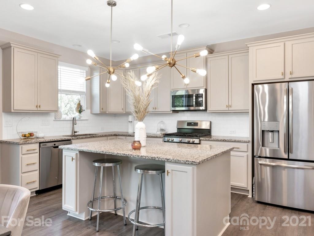 116 Morgan's Branch Road Belmont, NC 28012 - Photo 5 of 27 Gallery Image 5