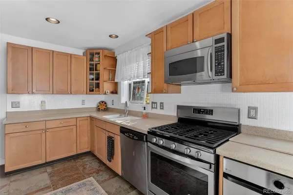 $938,000 | 725 South Grant Street, Denver, CO 80209