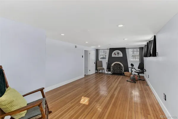 $938,000 | 725 South Grant Street, Denver, CO 80209