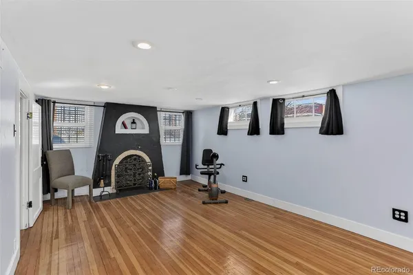 $938,000 | 725 South Grant Street, Denver, CO 80209