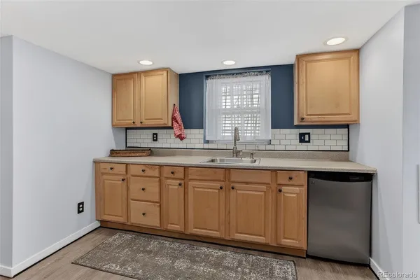 $938,000 | 725 South Grant Street, Denver, CO 80209