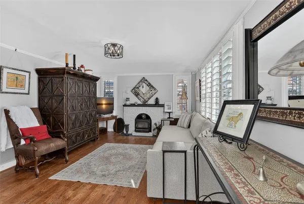 $938,000 | 725 South Grant Street, Denver, CO 80209