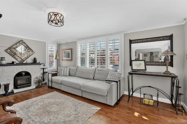 $938,000 | 725 South Grant Street, Denver, CO 80209