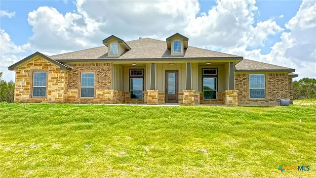 $524,000 | 4237 Cool Basin Road, Kempner, TX 76539