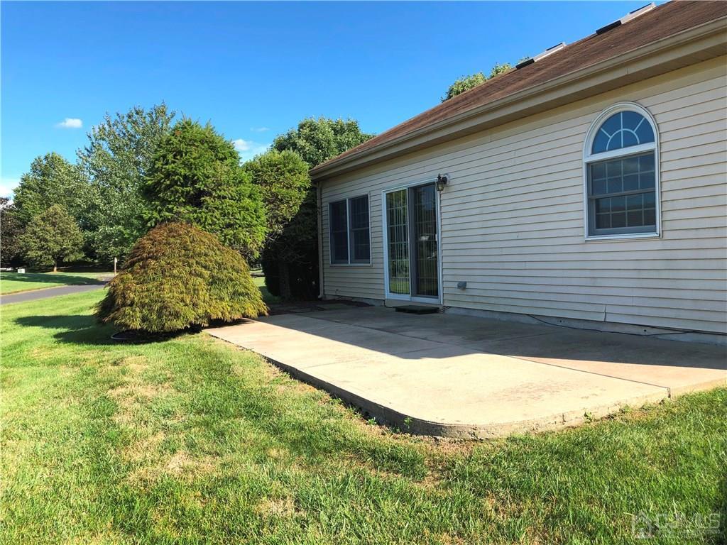 2 Chichester Road Monroe Township, NJ 08831 - Photo 6 of 36 Gallery Image 6