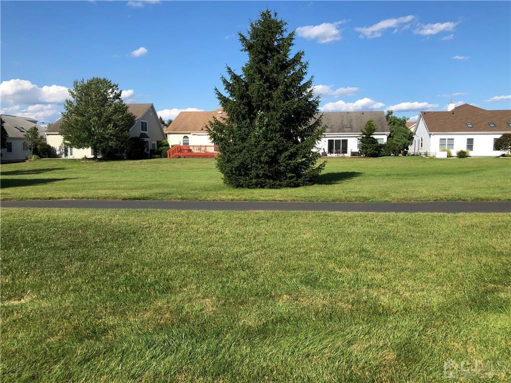 2 Chichester Road Monroe Township, NJ 08831 - Photo 7 of 36 Gallery Image 7