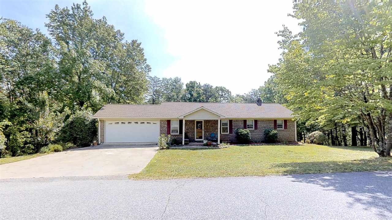 105 State Rd S-42-4312 Landrum, SC 29356 - Photo 1 of 19