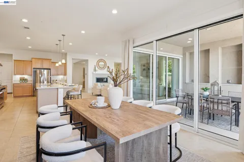 $2,599,000 | 5 Stirling Way, Hayward, CA 94542