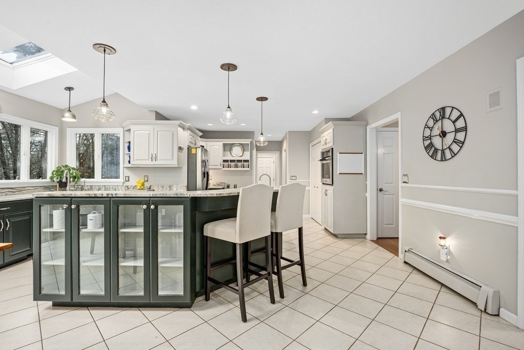 35 Smith Road Northborough, MA 01532 - Photo 9 of 39 Gallery Image 9