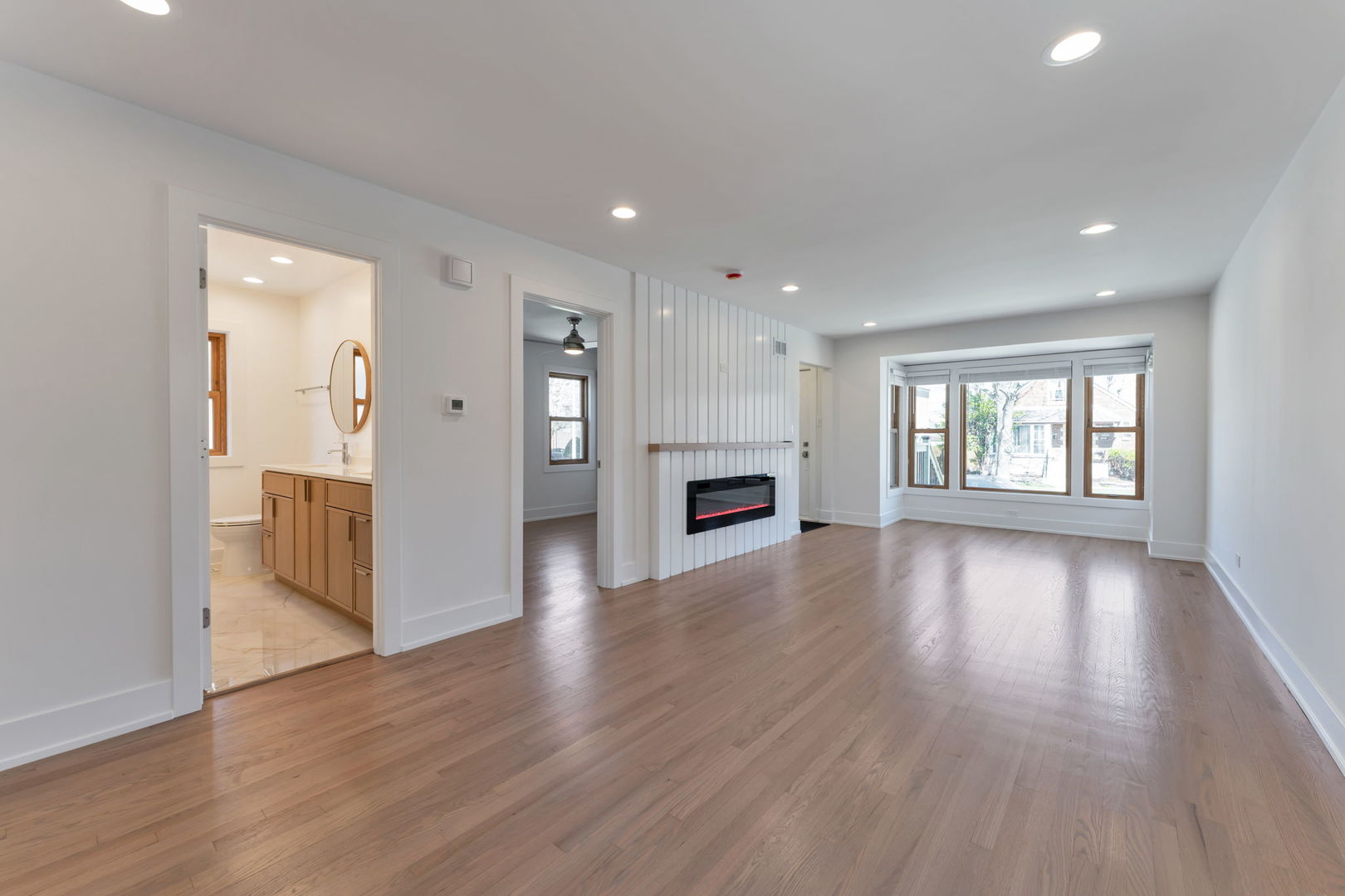 2825 West 84th Place Chicago, IL 60652 - Photo 3 of 13