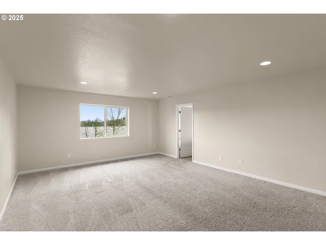 $650,000 | 17114 Southeast Rhododendron Street, Happy Valley, OR 97086