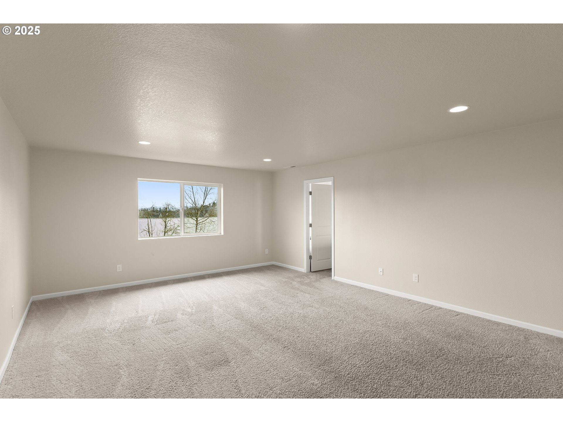 17114 Southeast Rhododendron Street Happy Valley, OR 97086 - Photo 12 of 29